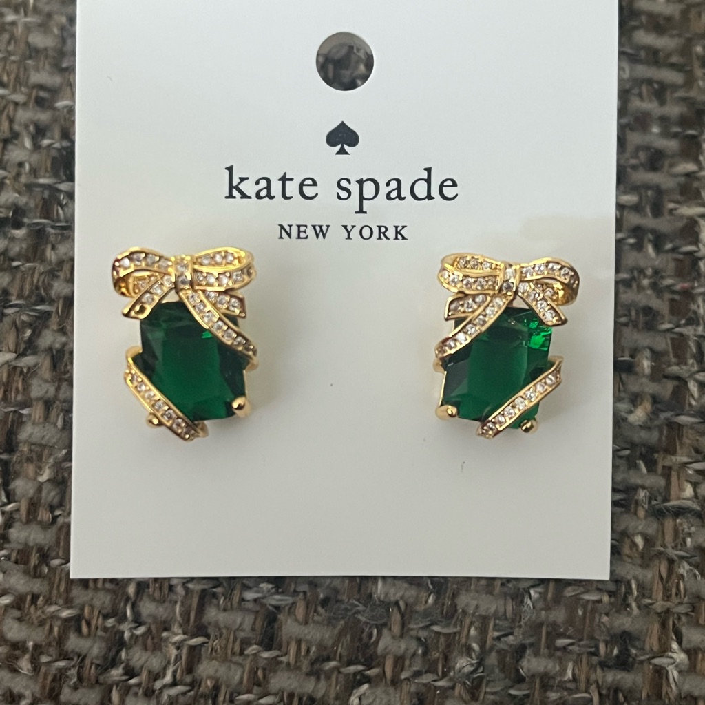 New Kate Spade Pav Present Stud Earrings In Emerald Green